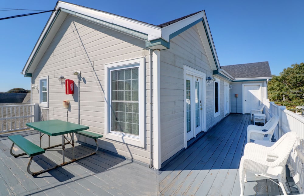 Sea View Inn - photo 55