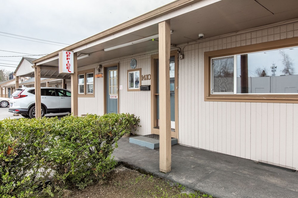 Autzen Inn - photo 49