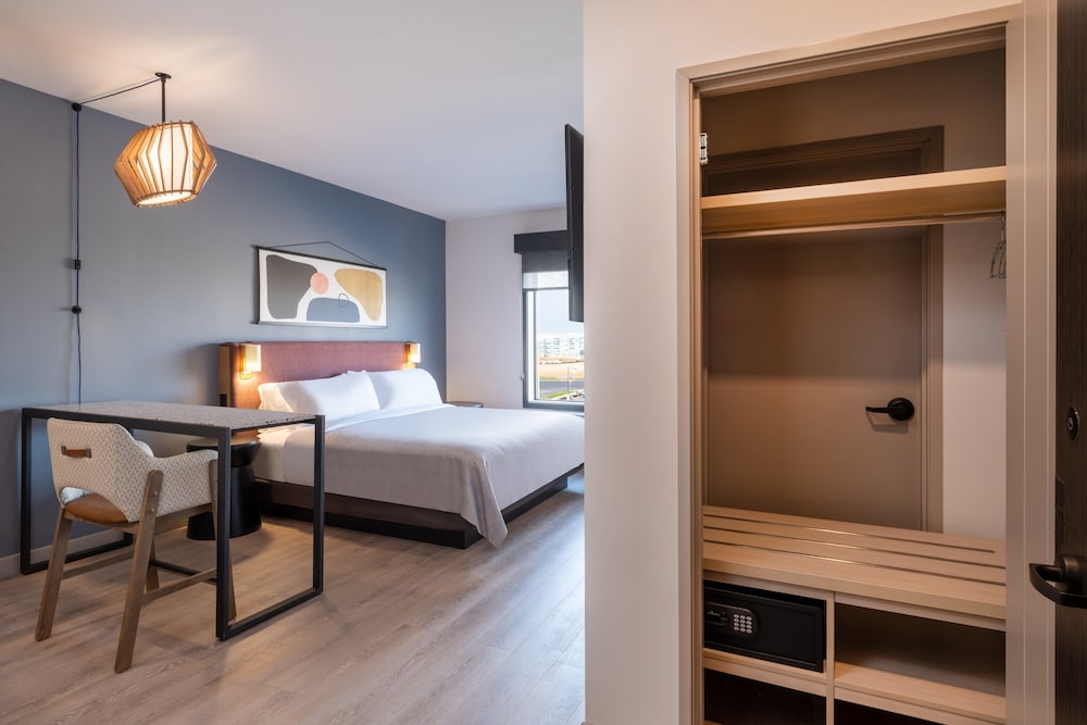 Atwell Suites Denver Airport Tower Road - photo 11