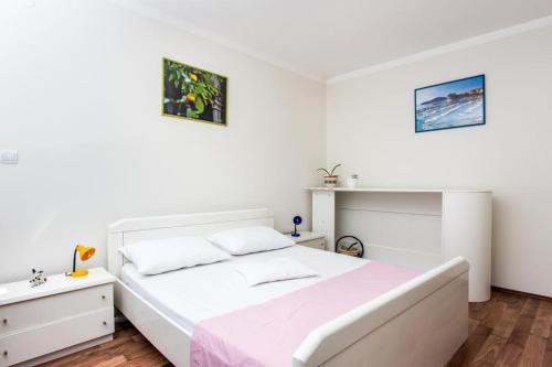 Apartments Ljubimir