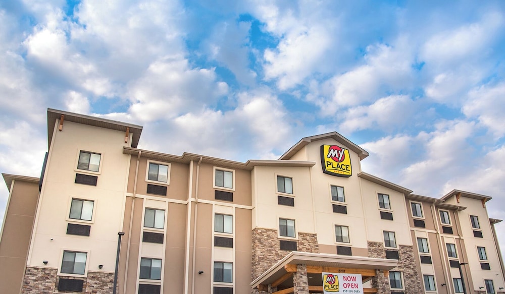 My Place Hotel Council Bluffs Omaha East Ia — Council Bluffs