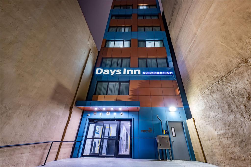 Days Inn by Wyndham New York Chinatown - photo 8