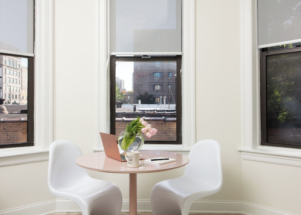 The Neighborhood Hotel Lincoln Park - photo 9