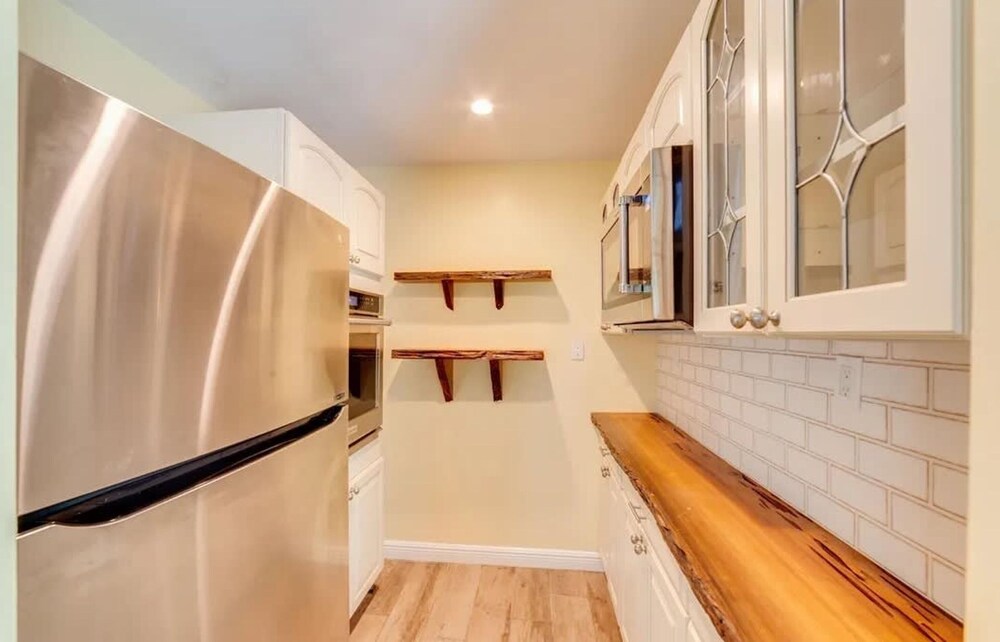 NEW Jungle Paradise Treehouse Suite With Resort Amenities Elevator Access Outdoor Kitchen Lagoon Lazy River Pool RV Hook up - photo 51