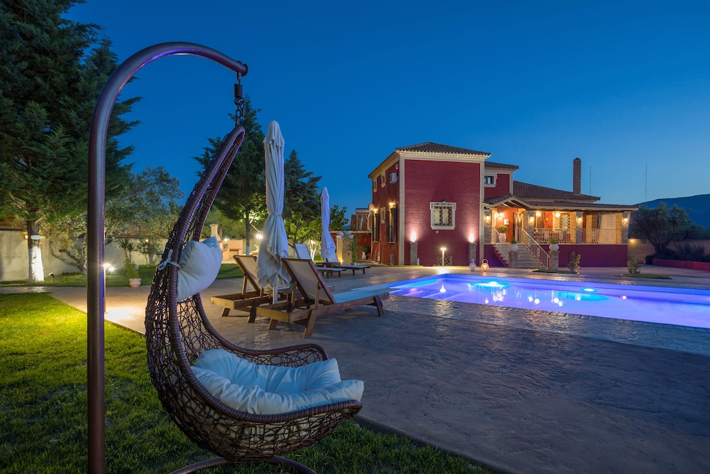 Villa Froso — 4-Star Luxury Hotel in Zakynthos, Greece