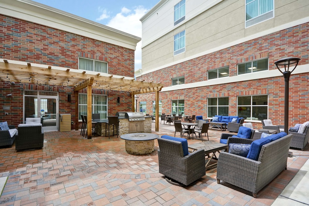Homewood Suites by Hilton Detroit - photo 55