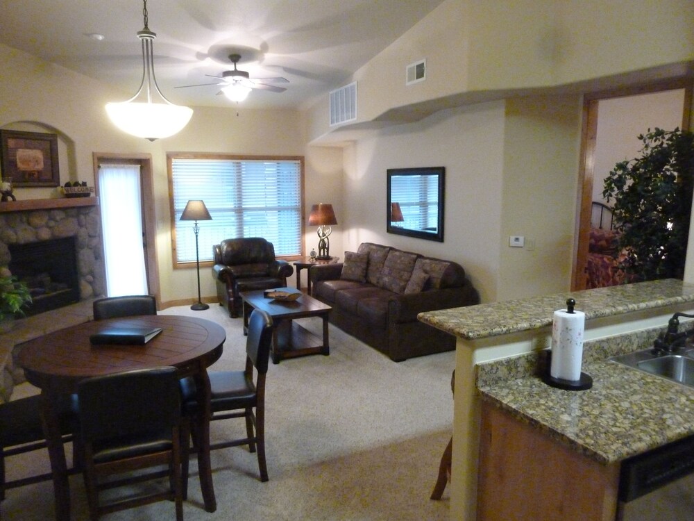 Ruidoso River Resort & Inn - photo 19