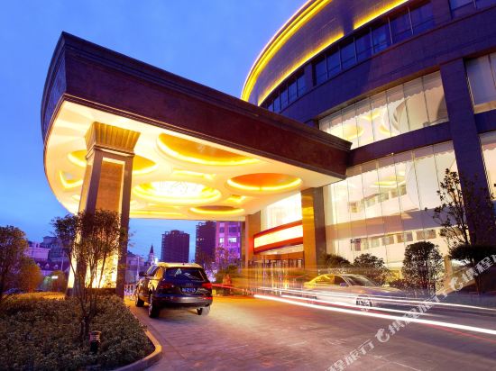 Suzhou International Hotel — 5-Star Luxury Hotel in Suzhou, People's Republic of China