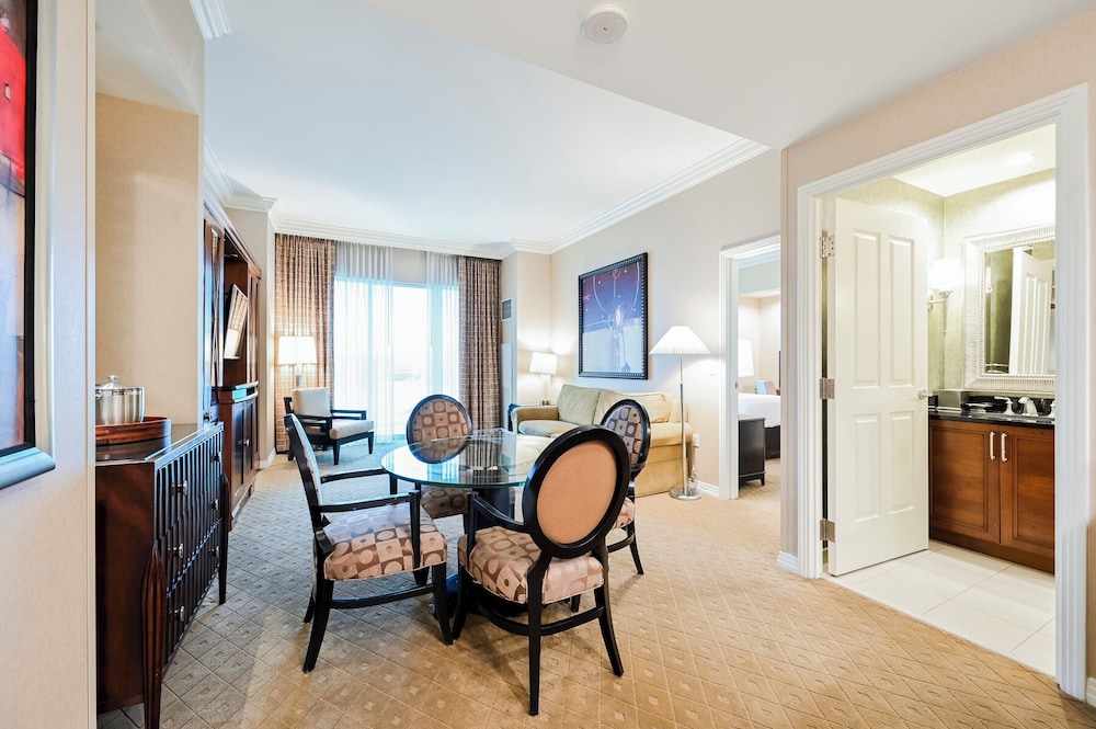 StripViewSuites at Signature - photo 83
