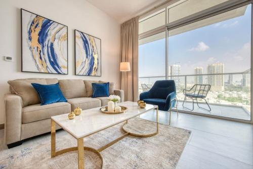 Luxurious Two Bedroom Apartment — 4-Star Luxury Hotel in Dubai, United Arab Emirates