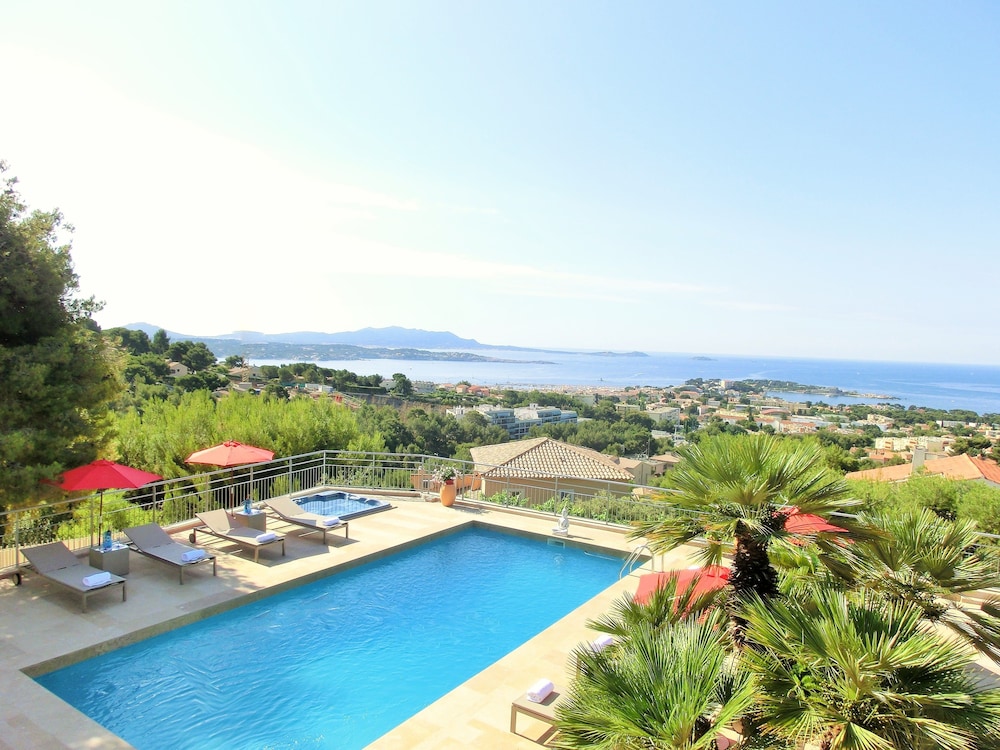 Villa Azur Golf — 5-Star Luxury Hotel in Bandol, France