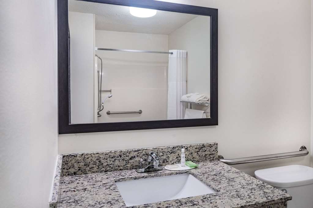 Super 8 by Wyndham Danville - photo 14