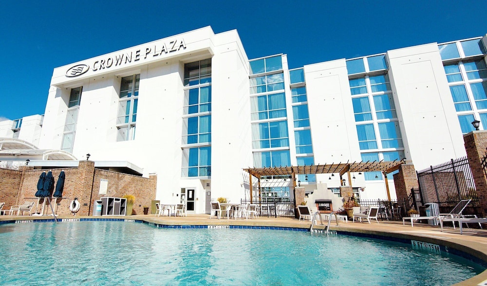 Crowne Plaza Charleston Airport Conv Ctr by IHG - photo 14