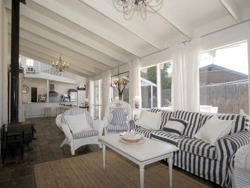 Barnett Place 6 in Torquay, Australia