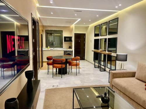 Warm Tones Apartment 1 BR by the Beach — 4-Star Luxury Hotel in Tangier, Morocco
