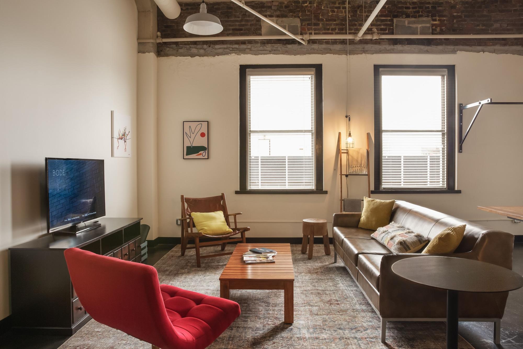 Hotel Clemons - photo 24