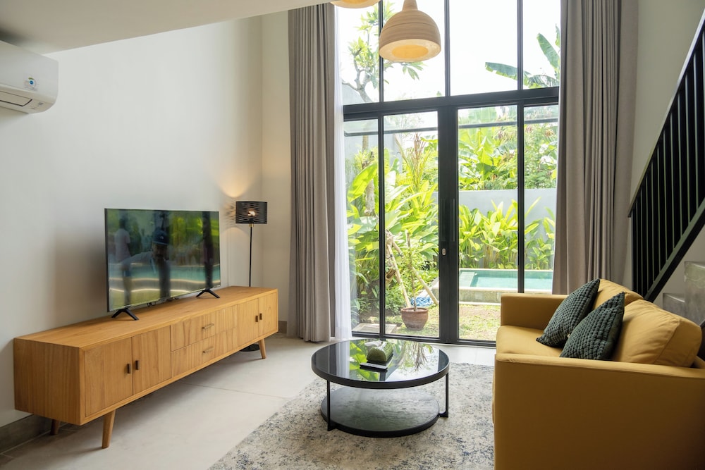 Sunset Loft Seminyak - last minute hotel in Seminyak