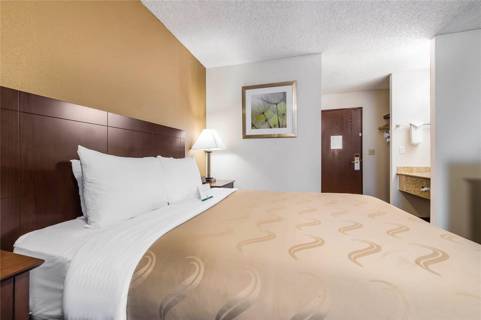 Quality Inn & Suites Lacey Olympia - photo 11