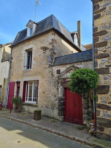 Le Coeur de Fresnay — hotel in Fresnay-Sur-Sarthe