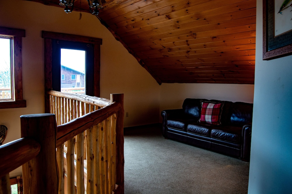 Ampersand Bay Resort - photo 100