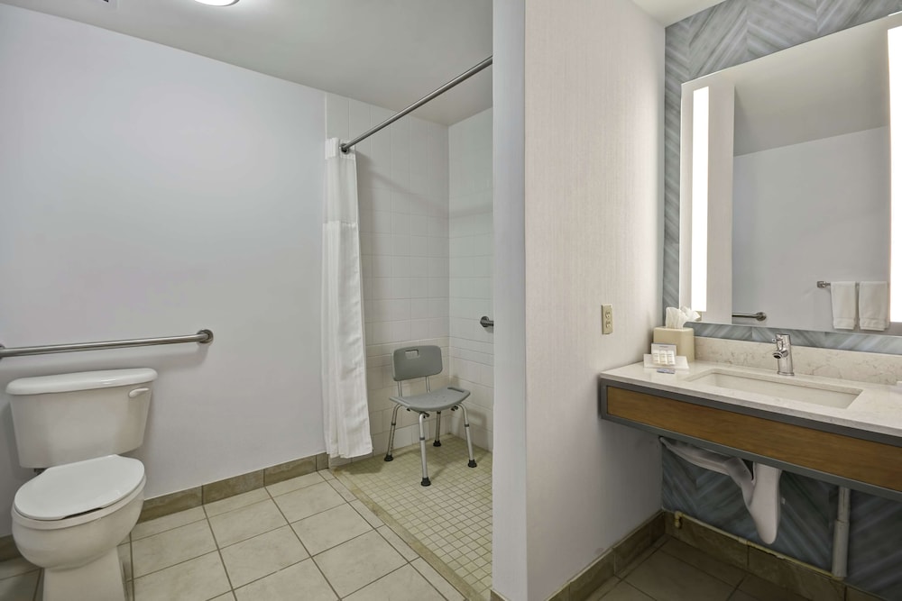 Hilton Garden Inn Panama City - photo 44