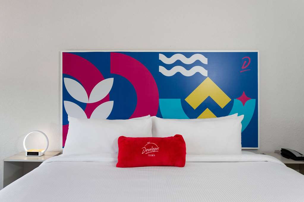 Howard Johnson by Wyndham Orlando Lake Buena Vista South - photo 15