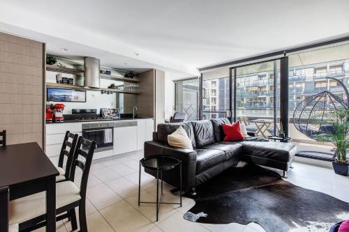 Yarra Mirage Urban Chic meets Cosy Retreat — 4-Star Luxury Hotel in Melbourne, Australia