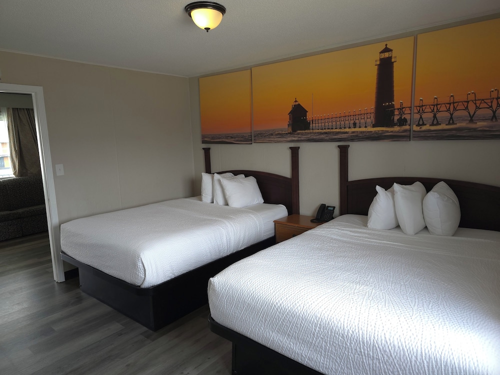 Days Inn & Suites by Wyndham Port Huron - photo 14