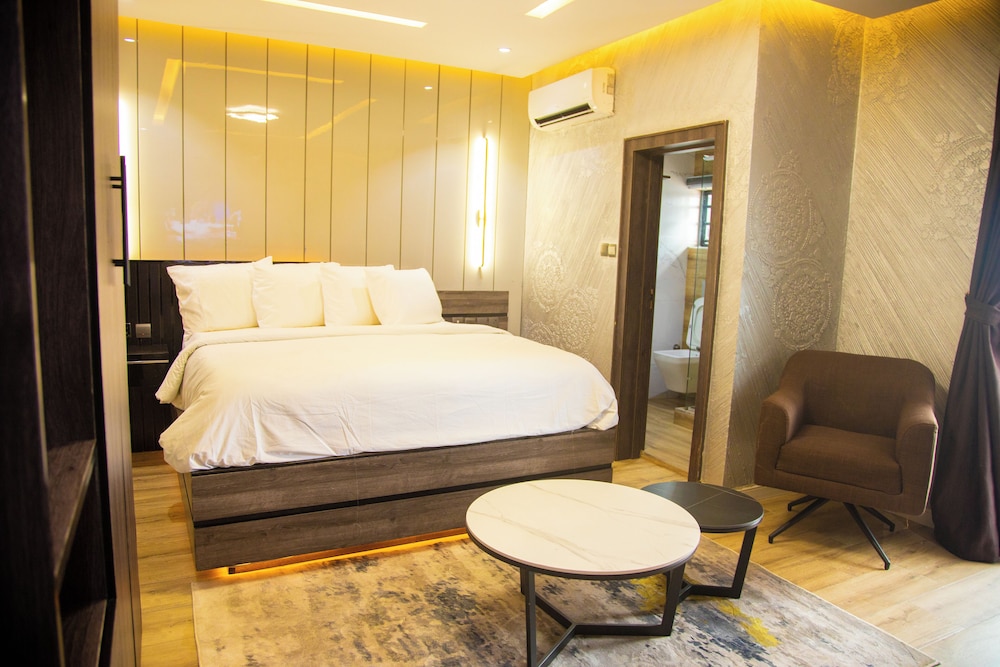 Fullbliss Hotel and suites in Asaba, Nigeria