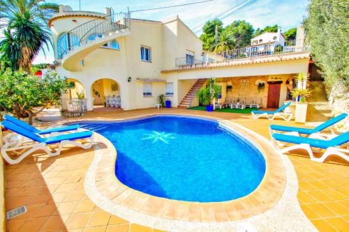 May pretty holiday property with private pool in Benissa — 4-Star Luxury Hotel in Benissa, Spain