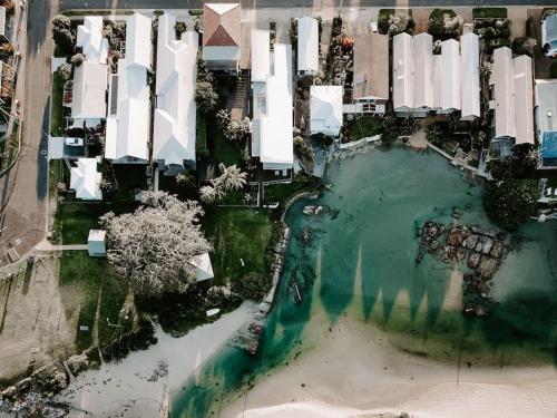 Ocean Essence - carbon neutral hotel in Unknown City