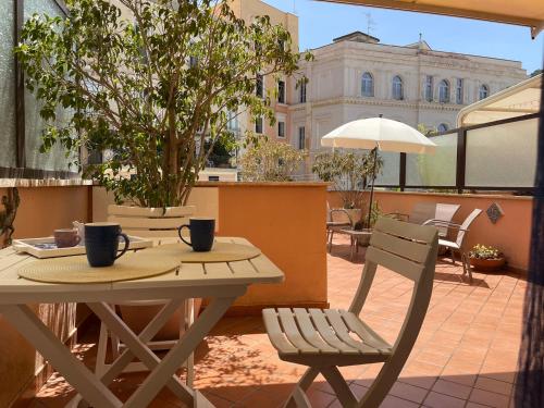 Casa con terrazzo nel centro storico Casa Gioia — 4-Star Luxury Hotel in Gaeta, Italy