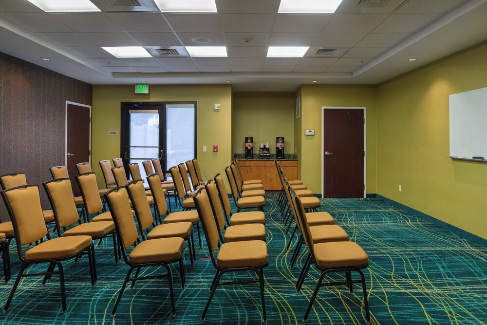 SpringHill Suites by Marriott St. Petersburg Clearwater - photo 14