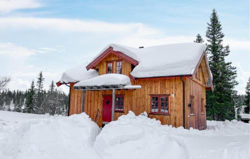 Silent Lake - carbon neutral hotel in Shamakhi