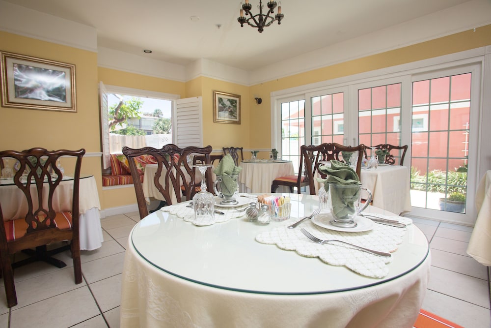 Windemere Inn by the Sea - photo 41