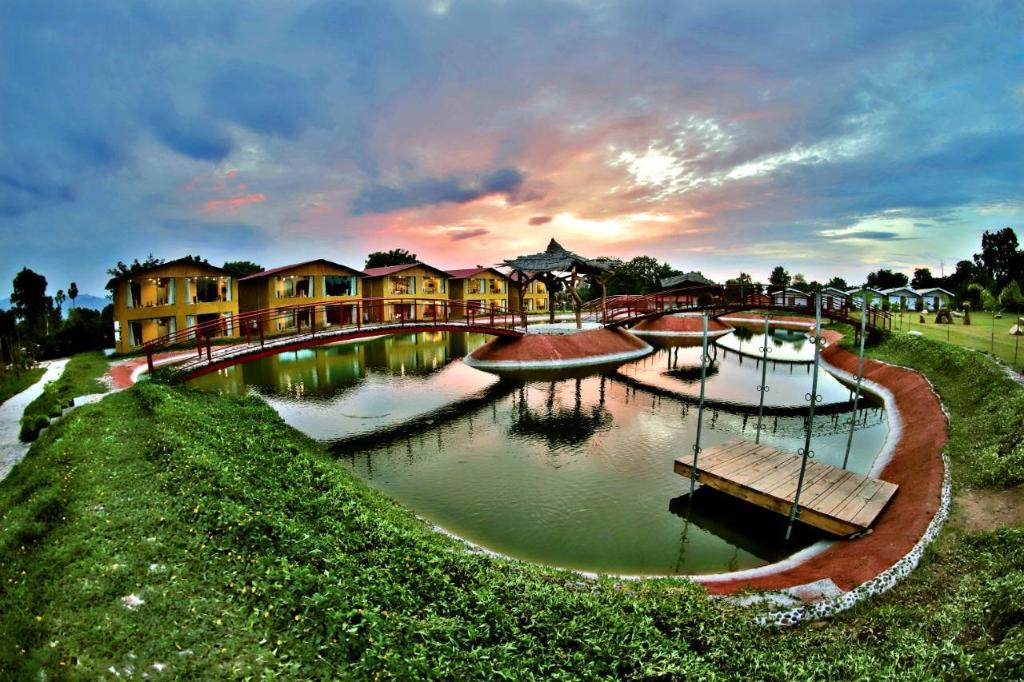 Sou Eco Camp — 5-Star Luxury Hotel in Rajpipla, India