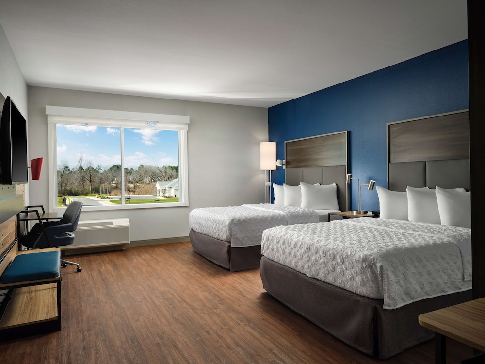Tru By Hilton Tupelo - photo 13