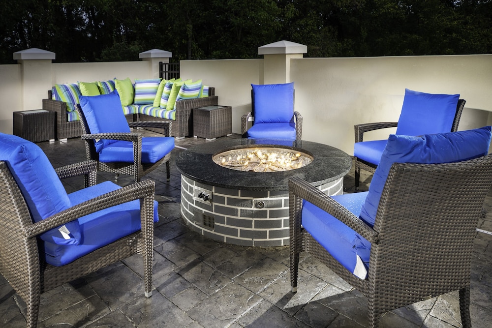 Holiday Inn Express & Suites Rock Hill by IHG - photo 70