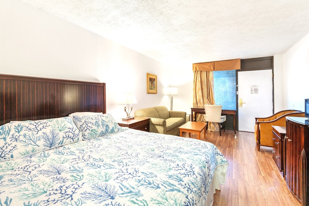Travelodge Inn and Suites by Wyndham Historic Area - photo 11