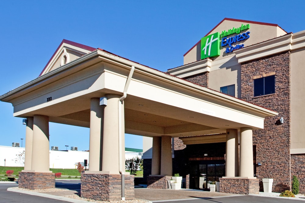 Holiday Inn Express Hotel & Suites Lewisburg by IHG - photo 32