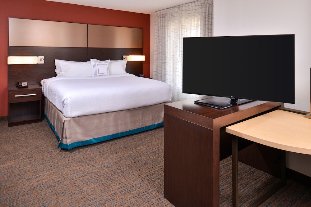 Residence Inn Cedar Rapids South - photo 4