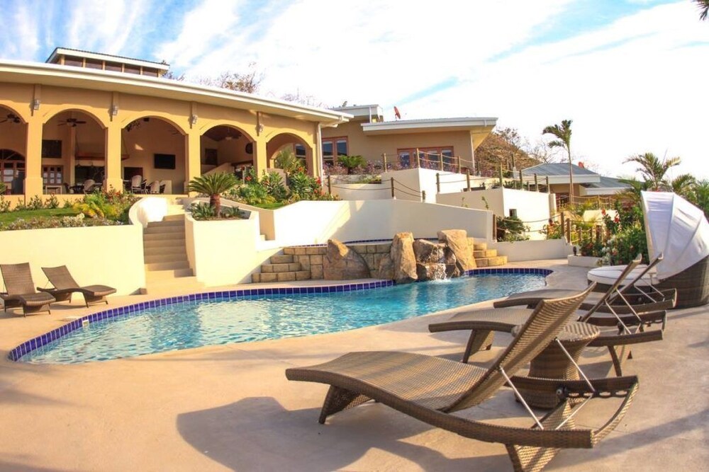 La Jolla de Guasacate in Tola, Nicaragua