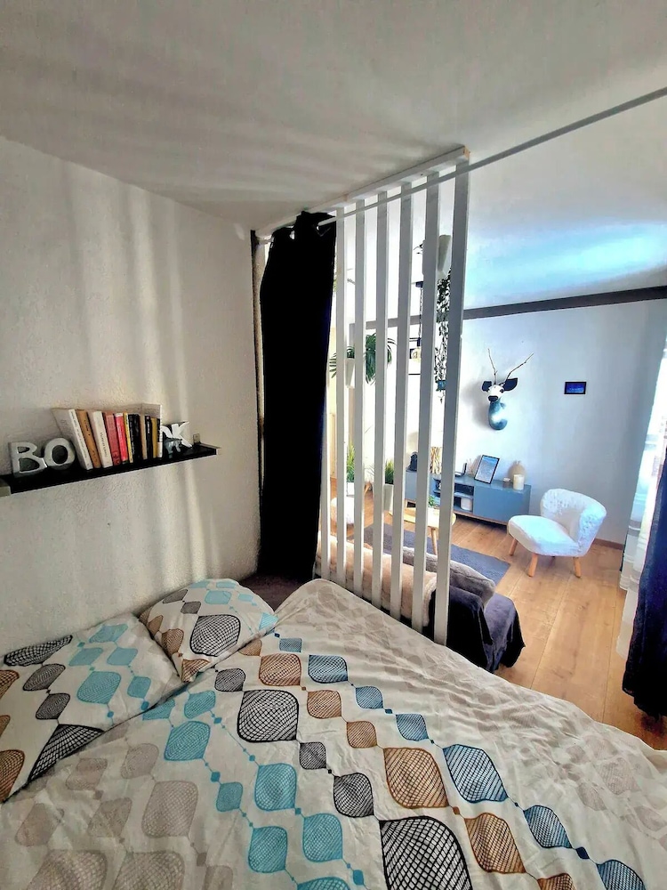 Appartement proche remontées refait à neuf — 4-Star Luxury Hotel in Montana, Switzerland