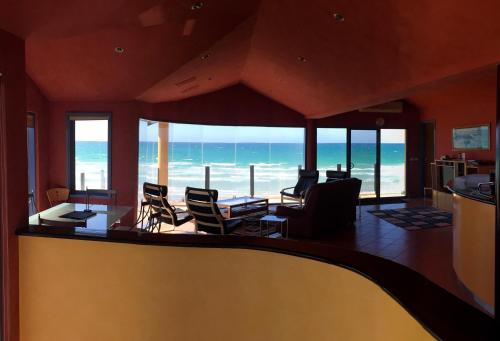 The Penthouse — 4-Star Luxury Hotel in Port Fairy, Australia