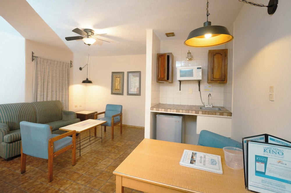 Hotel Suites Kino