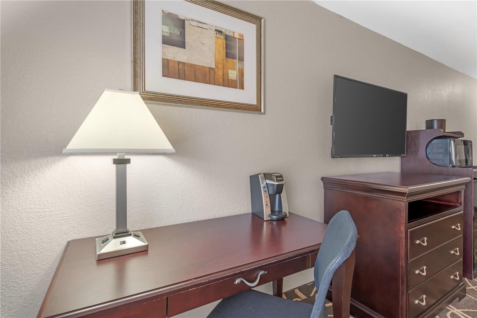 Best Western Plus Eau Claire Conference Center - photo 11