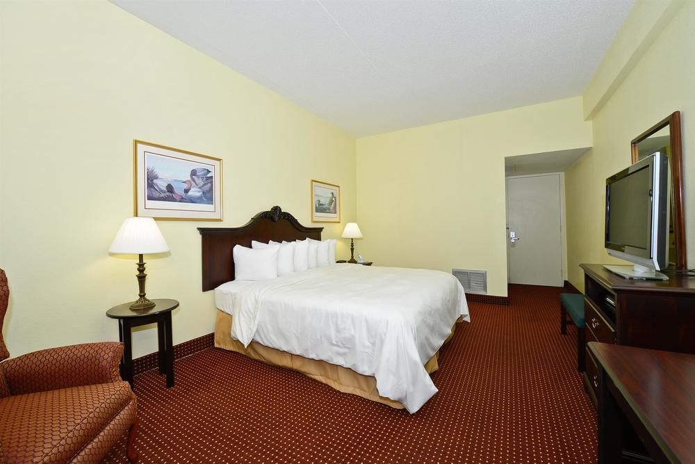 Best Western Old Colony Inn - photo 34