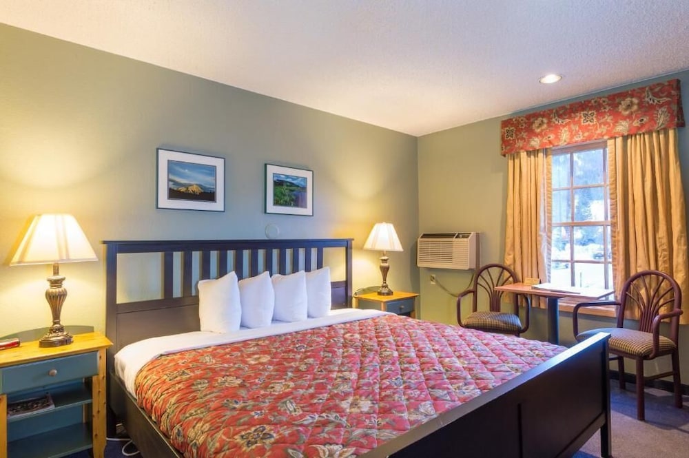 Old Town Inn - photo 10