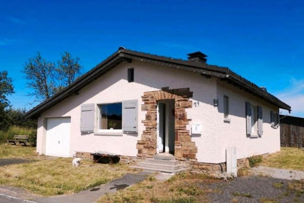 Auszeit Erholung mitten in der Natur Ferienhaus im Sauerland in Faulebutter — hotel in Finnentrop