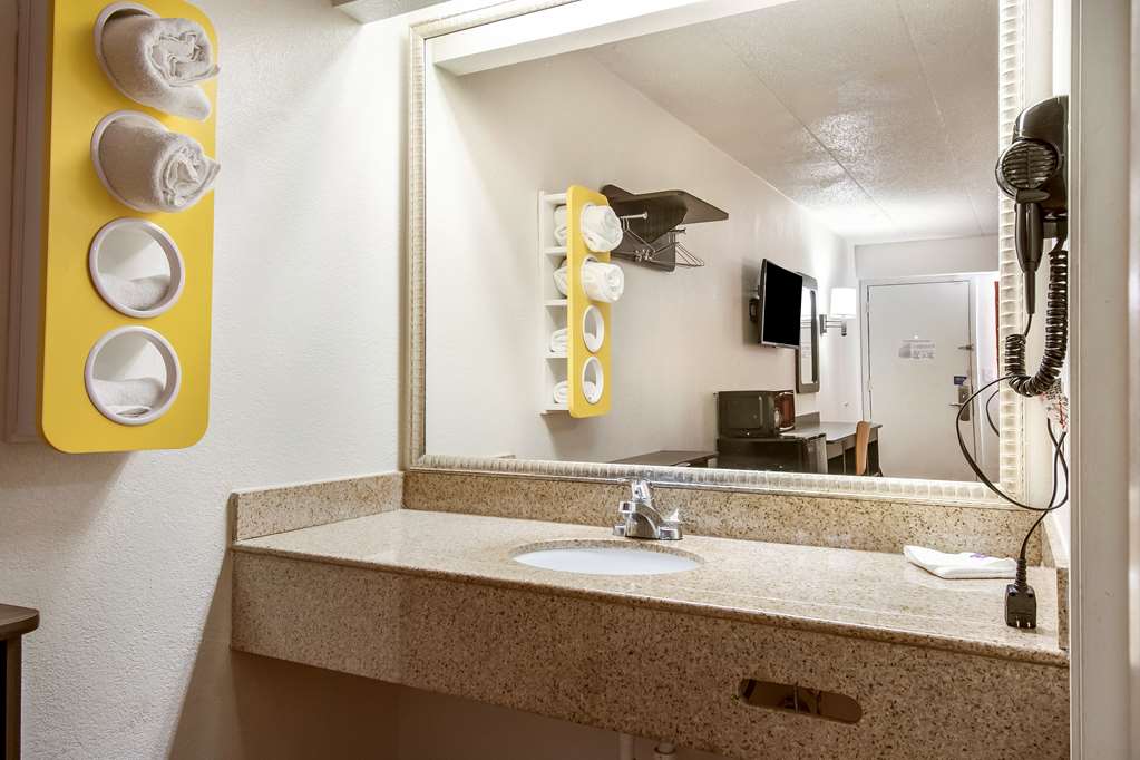 Motel 6 Grove City OH - photo 22